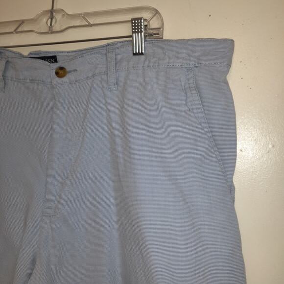 US POLO ASSN Men's Bermuda Golf Shorts Sz 42 Blue White Pinstripes 100% Cotton - Picture 2 of 16